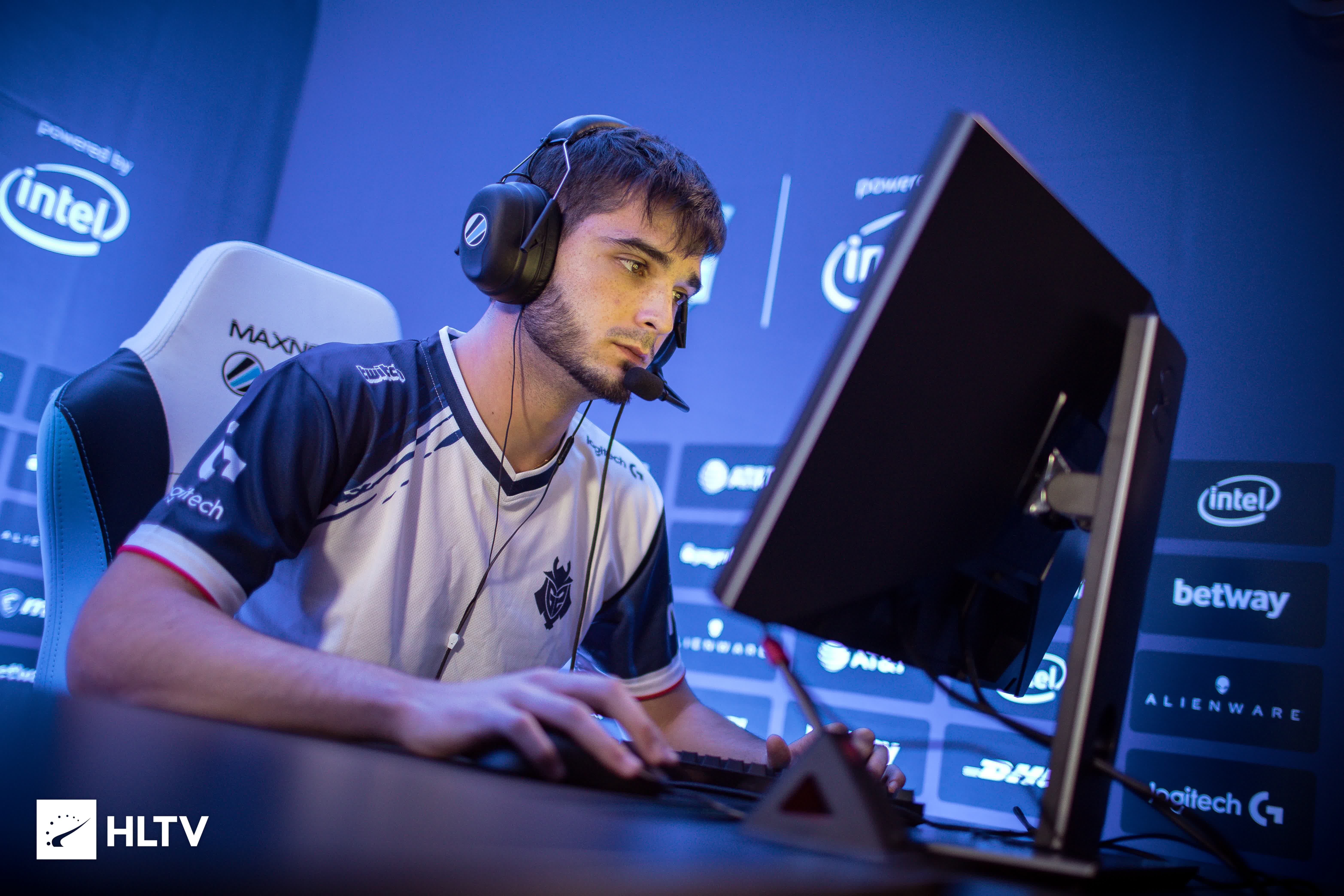 暂加入阿森 暂加入阿森