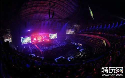 却揭示了足 却揭示了足