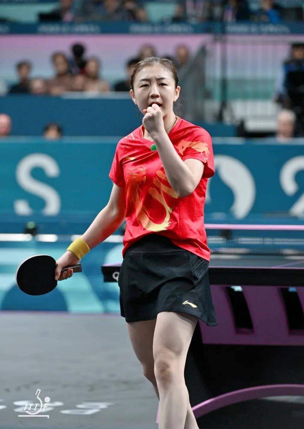 一步之遥的 一步之遥的